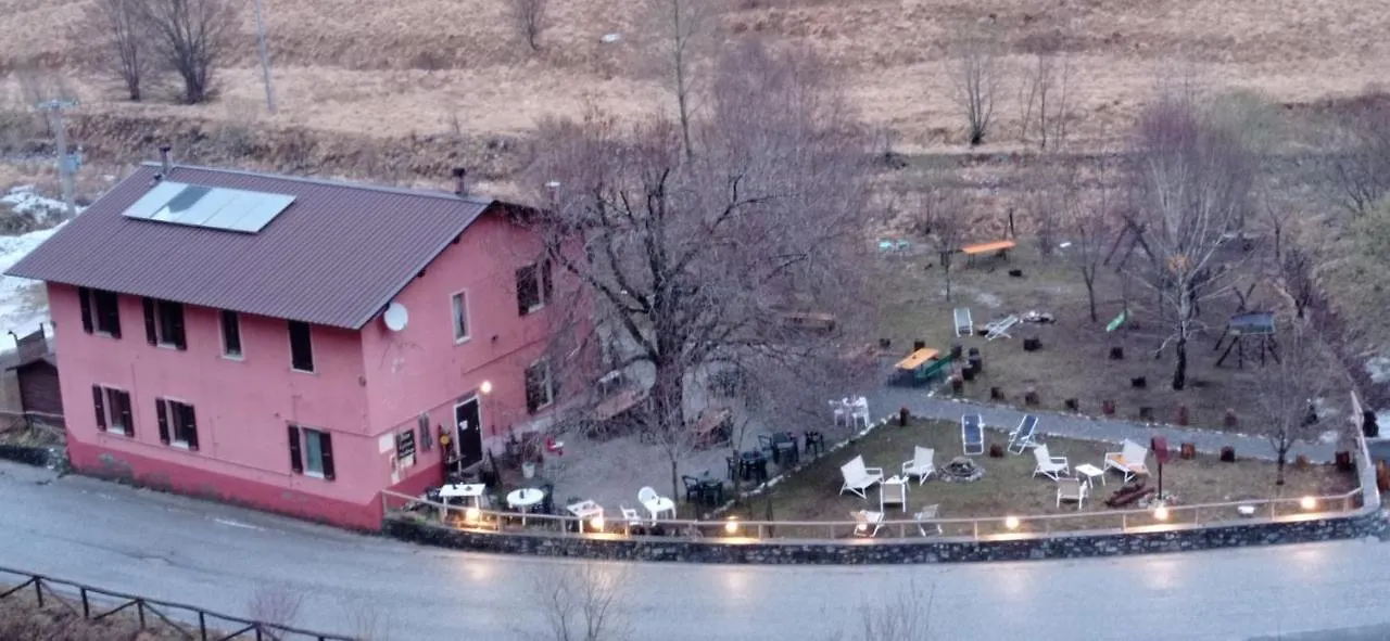 Bed & Breakfast Rifugio Val Serenaia Italy