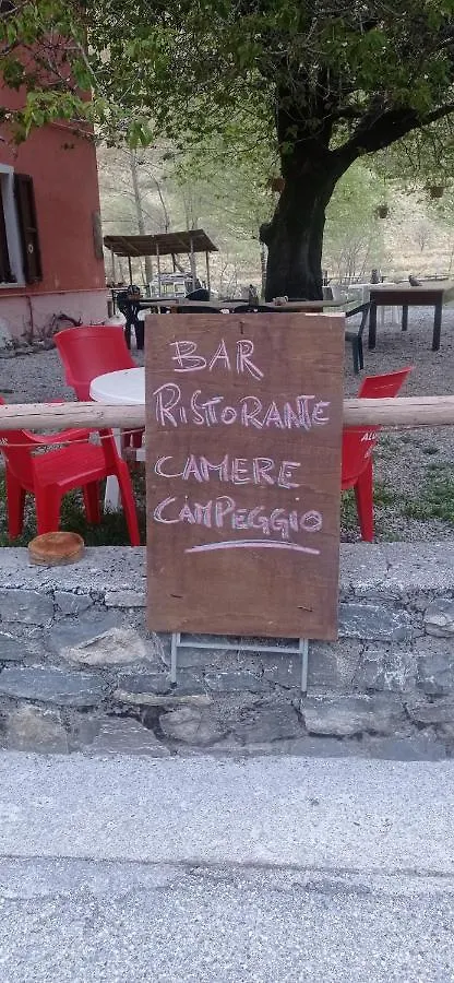 Bed & Breakfast Rifugio Val Serenaia Italy