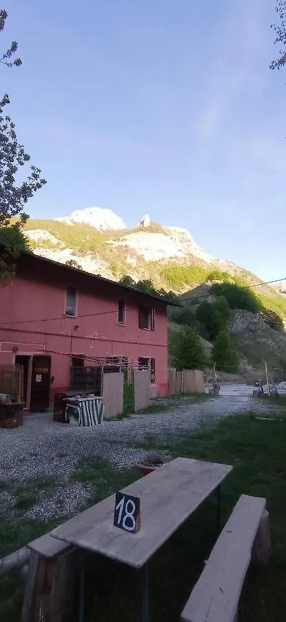 Rifugio Val Serenaia Bed & Breakfast Minucciano